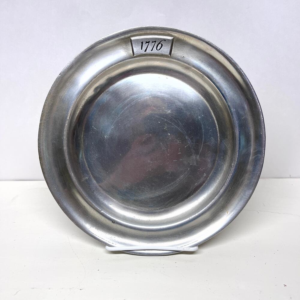 Wilton RWP Pewter Bicentennial 1776 Plate 9.75in